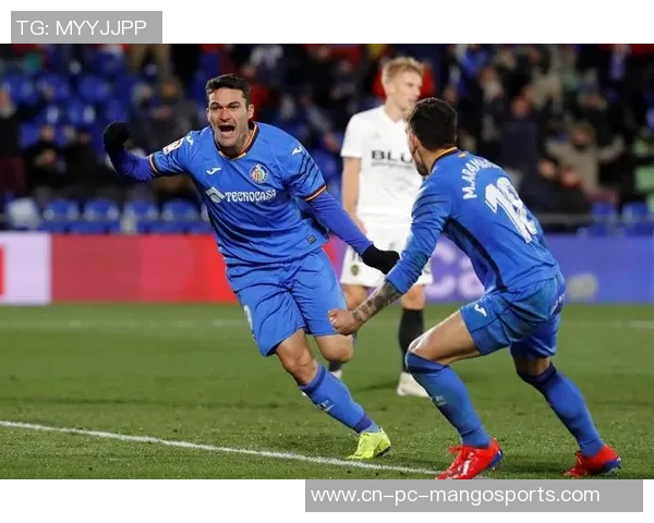 都灵主场迎战帕尔马激情对决回顾2018年11月10日精彩瞬间 都灵主场迎战帕尔马激情对决回顾2018年11月10日精彩瞬间